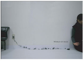 写真: WORLD OF ALICE