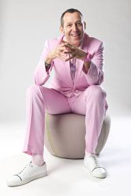 写真: KARIM RASHID (カリムラシッド)