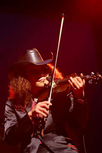 写真: 穴澤 雄介