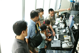 写真: 子ども向け「夏休み体験学習」