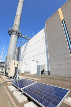 写真: 運用開始したトライブリッド基地局「春日部南中曽根局」(埼玉県春日部市)