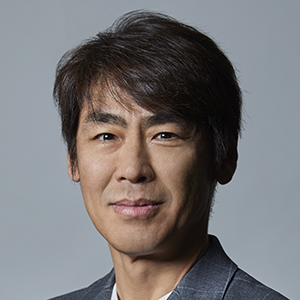 顔写真：藤倉 尚 氏