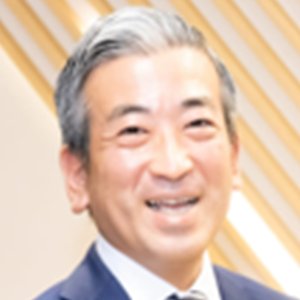 顔写真:秋山 敏郎