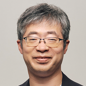 顔写真:細谷 泰夫 氏
