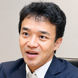 顔写真:五味 儀裕 氏